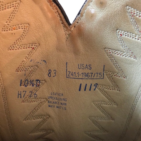 Brown Two Tone Leather Round Toe Cowboy Boots - Picture 7 of 8